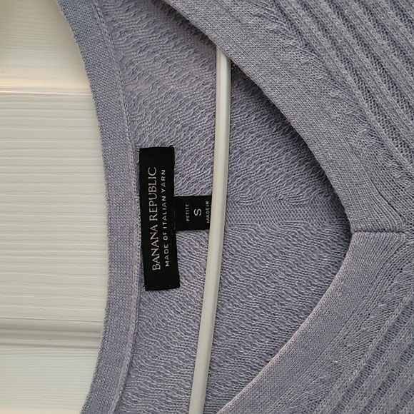 Light blue sweater - Picture 2 of 3